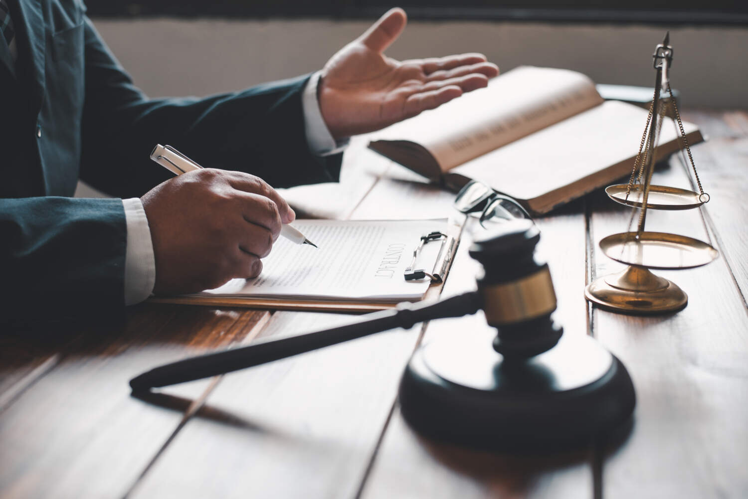 Conseils pour la transmission, modification, création et cession d'entreprises dans l'Ain